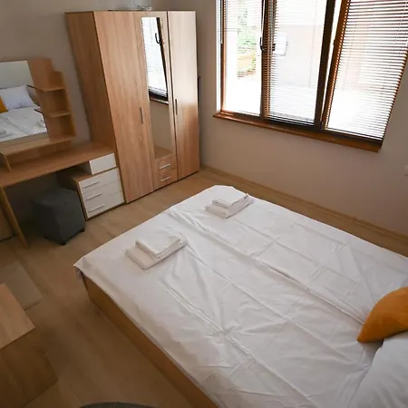 Apartment Kulata Apartments *
