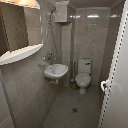 Kulata Apartments