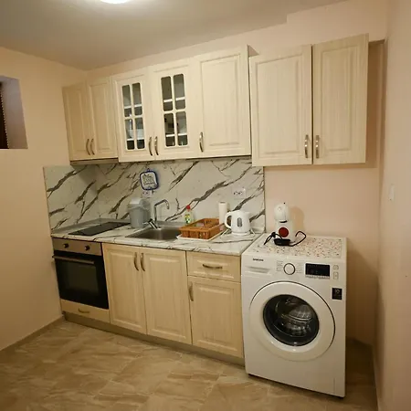 Kulata Apartments